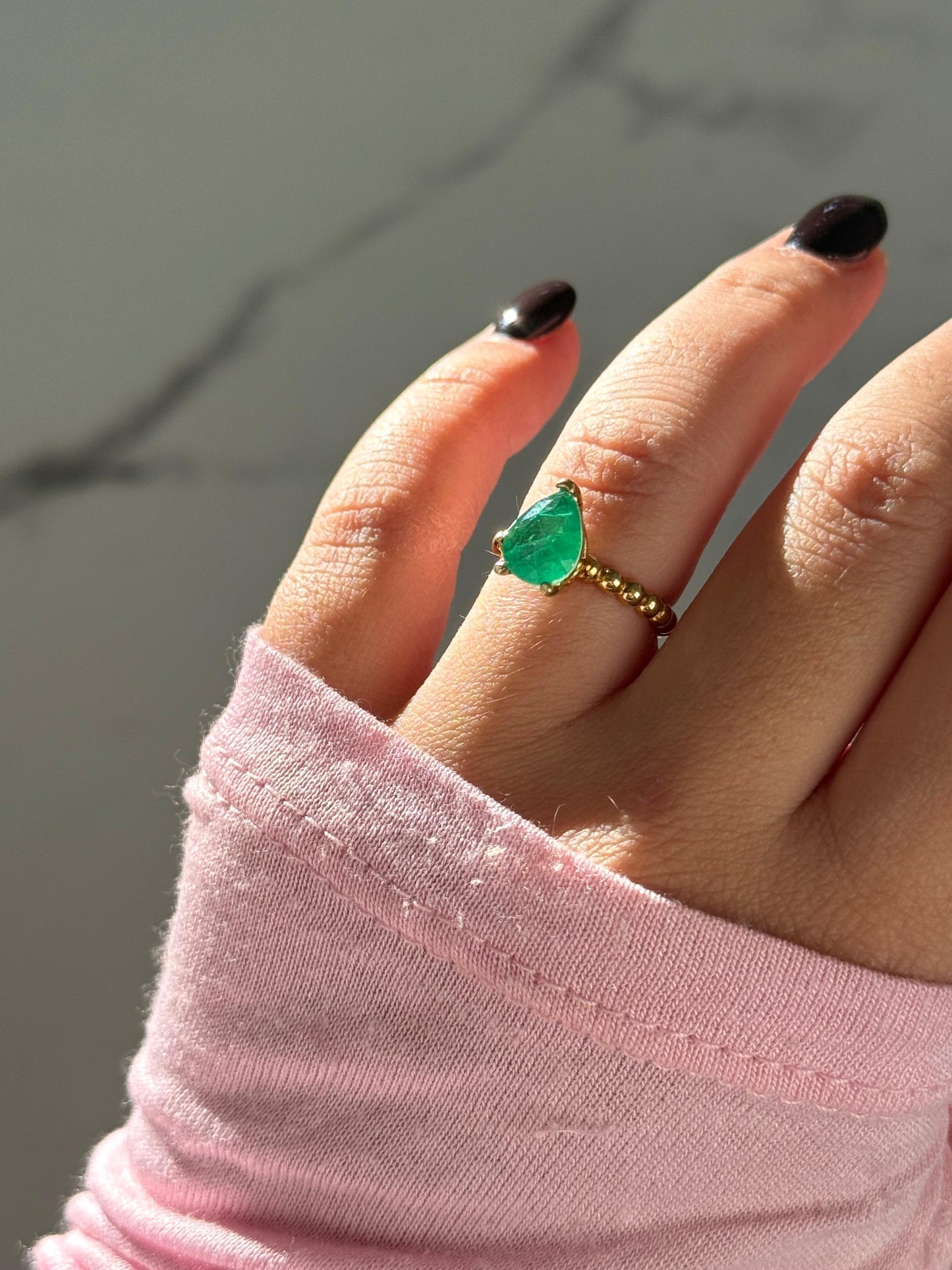 Anello Emerald Goccia